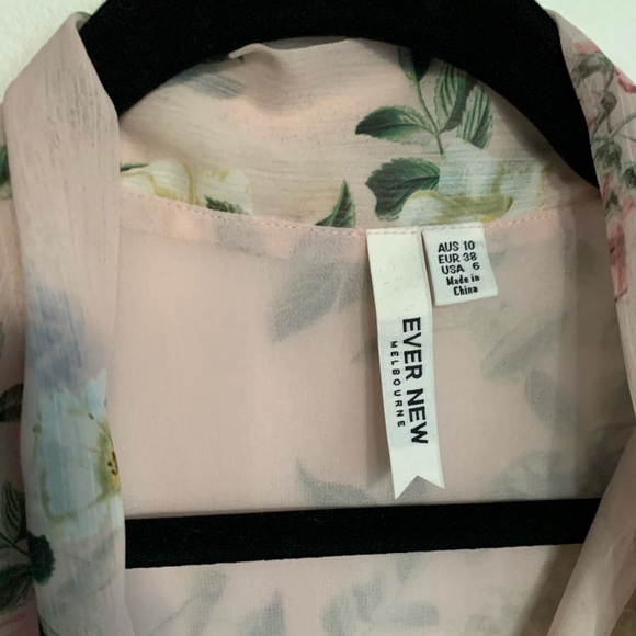 Pink Floral Ruffle Blouse - Picture 2 of 4